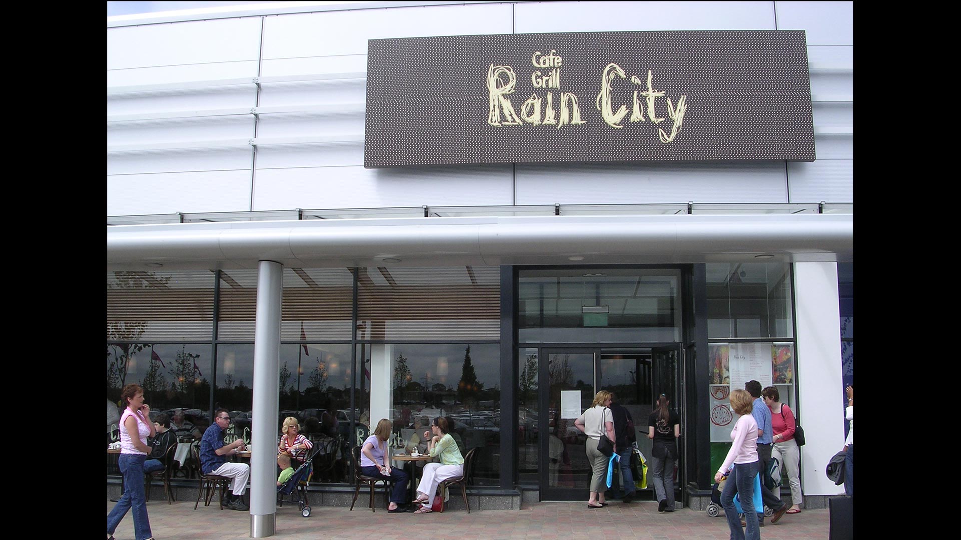 Peter Anderson Studio Paul Rankin Rain City Branding06