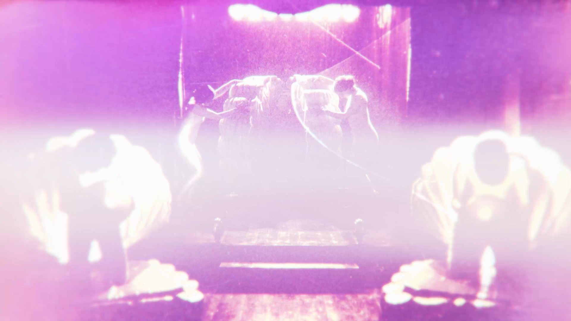 Dope Girls Title Sequence by Peter Anderson Studio 23